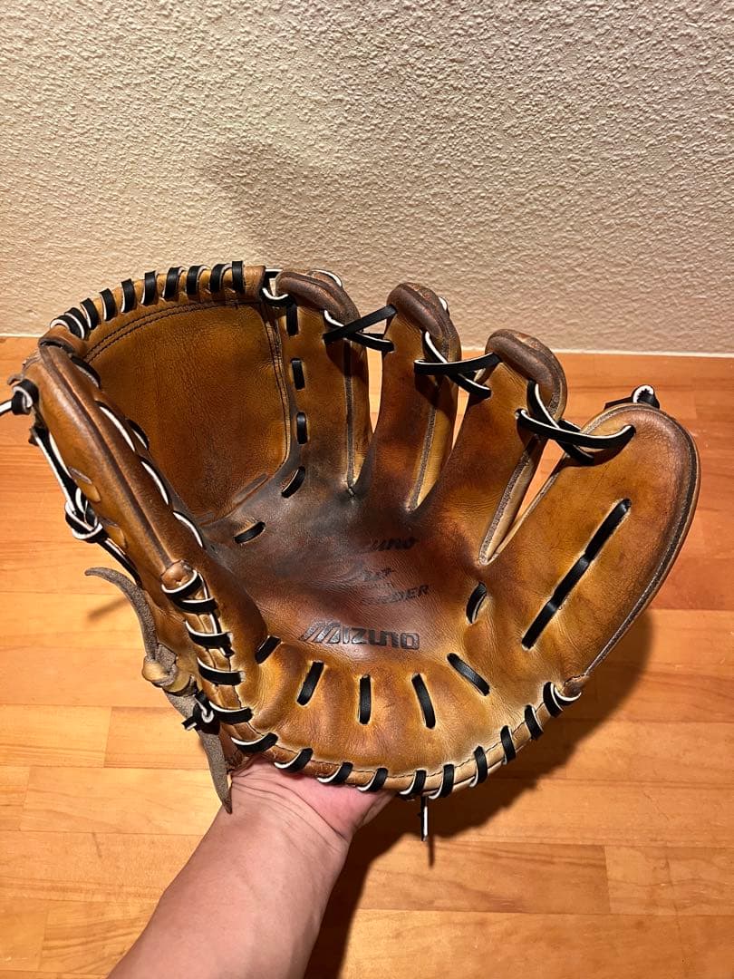 MIZUNO ミズノ 硬式用 投手用 グローブ 即使用可 ピッチャー　即購入禁止