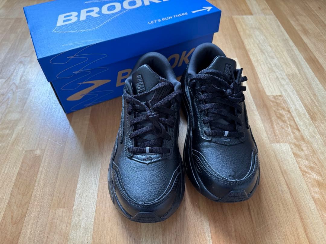 BROOKS ゴーストマックスLブラック　23.5cm GHOST MAX