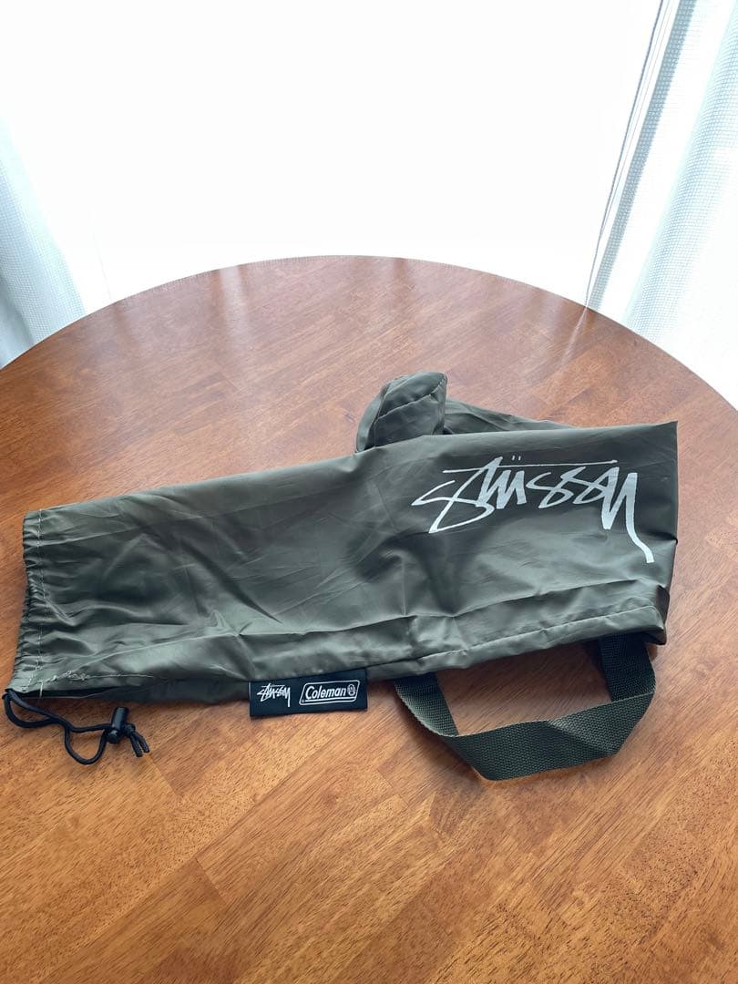 STUSSY × Colemanコラボチェアー