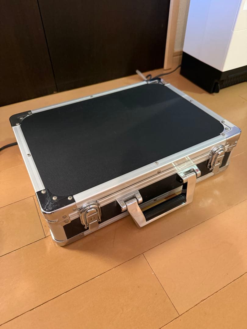 Warwickロックベース5弦エレキベース