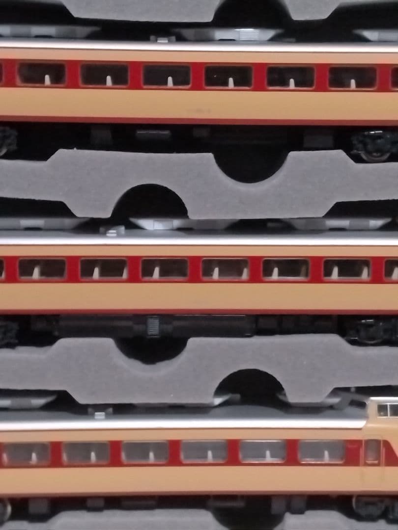 KATO・国鉄181系・特急『しおじ』・11両セット（7両＋増結4両）