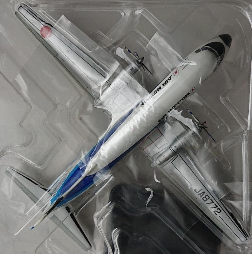 ANKエアーニッポン YS-11 JA8772 1/200 モデルプレーン