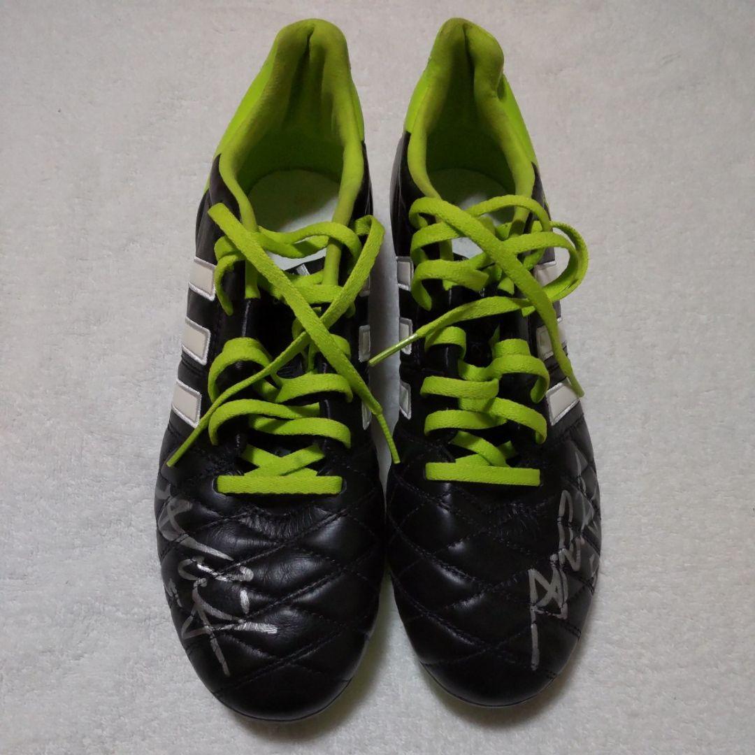 元日本代表長谷川アーリアジャスール選手サイン入サッカーシューズスパイクアディダス