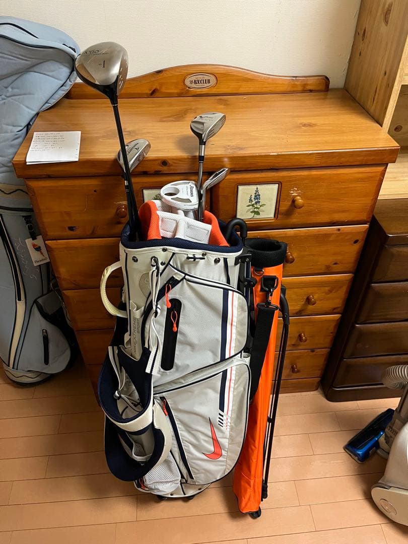 ゴルフクラブ15点、バッグ2点