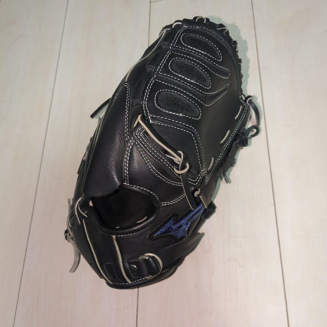 【美品】ミズノ 田中将大モデル 投手用グローブ 黒×ブルー 刺繍ロゴ 野球グラブ