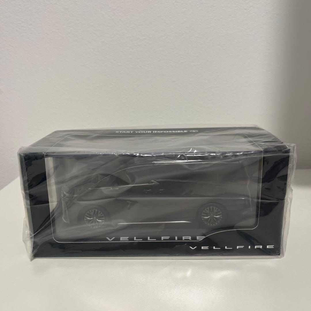 トヨタ VELLFIRE ヴェルファイア　ミニカー　1/30 ブラック