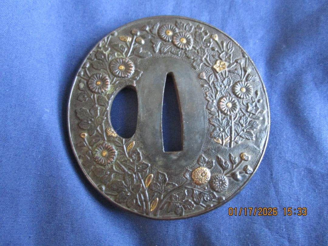 鍔　象嵌鍔　鏡鍔　材質【真鍮又は銅】1枚　花模様の金属製鍔(つば)