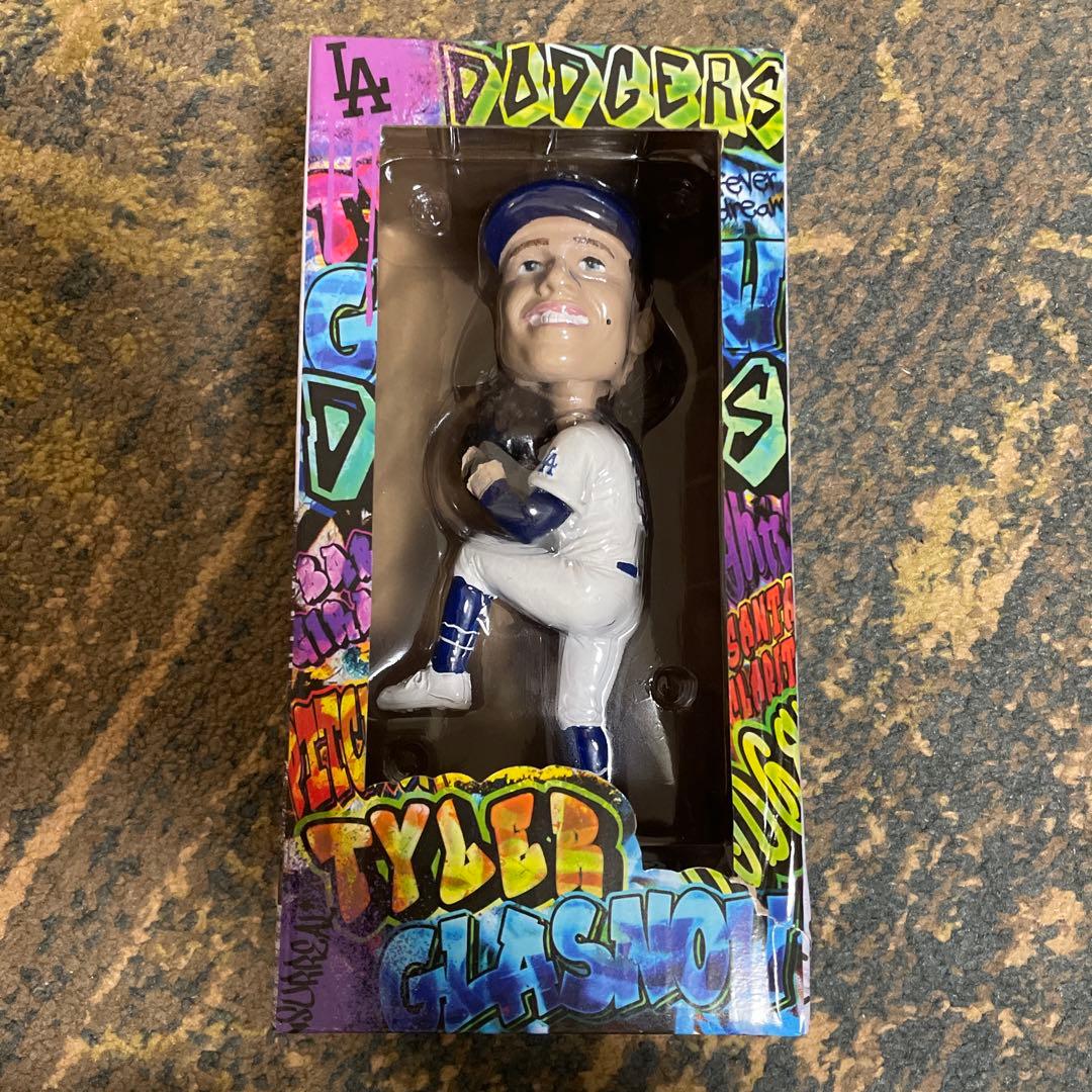 TYLER GLA ボブルヘッドフィギュア