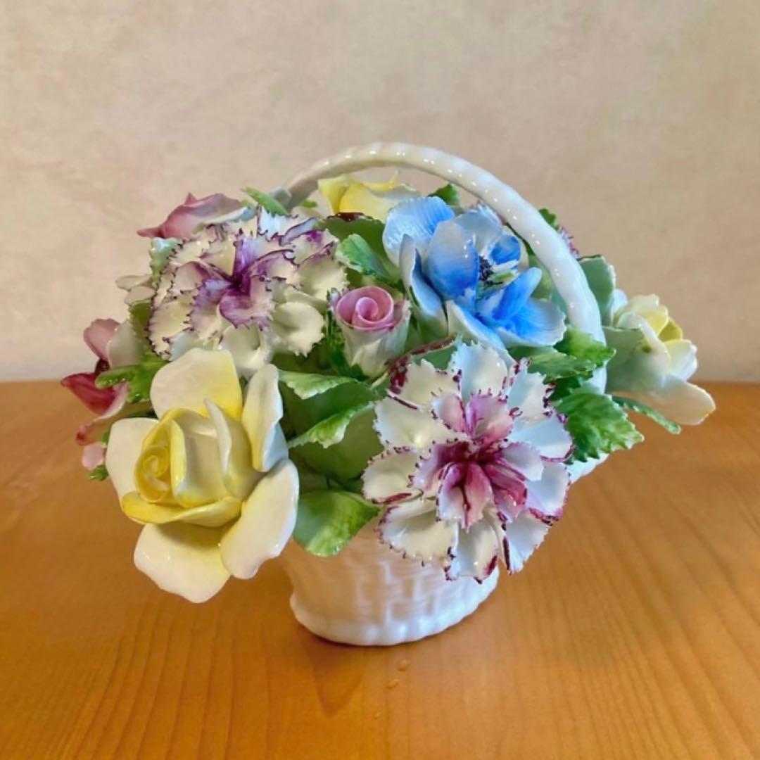   ロイヤルドルトン　陶花　飾り物　置物