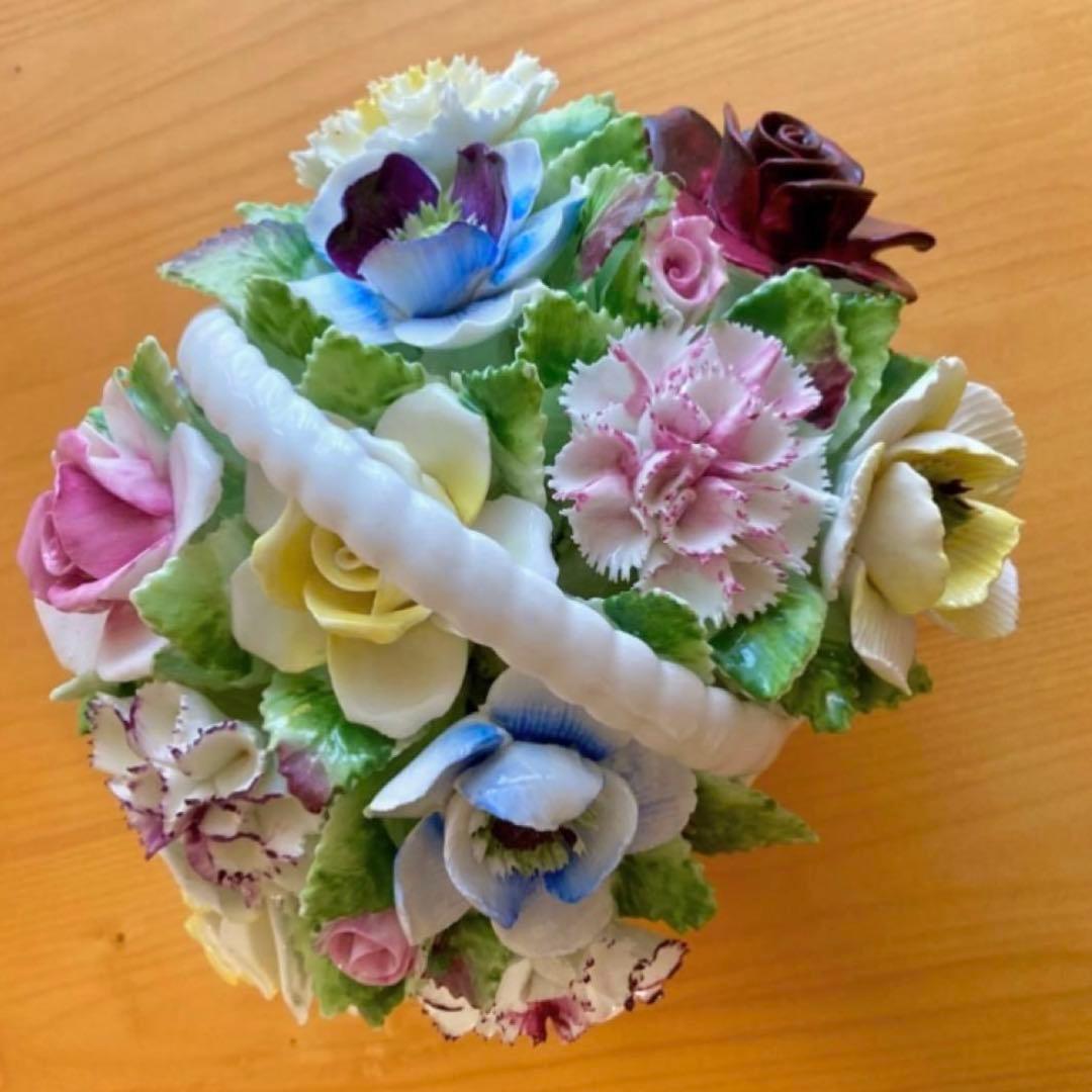   ロイヤルドルトン　陶花　飾り物　置物