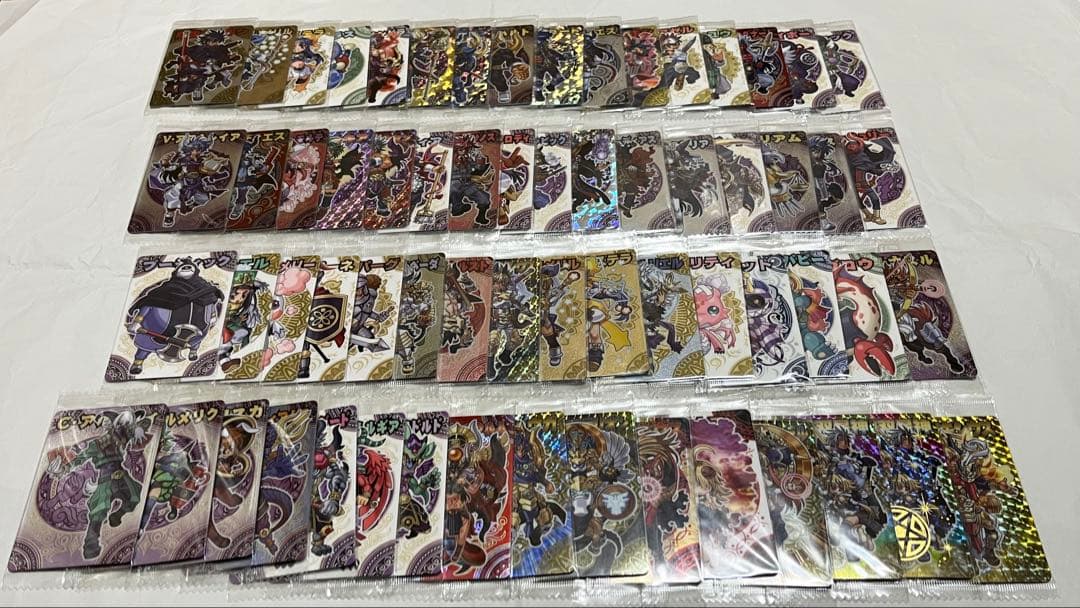 神羅万象チョコ カード100枚以上 まとめ ＋ カードファイル セット