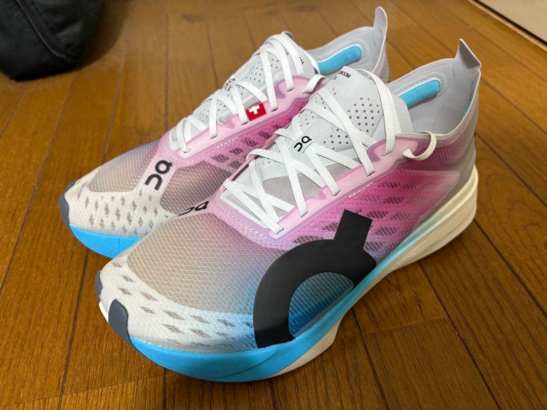 【新品正規品】早い者勝ち！大特価！クラウドブーム　ストライク 25.5cm②