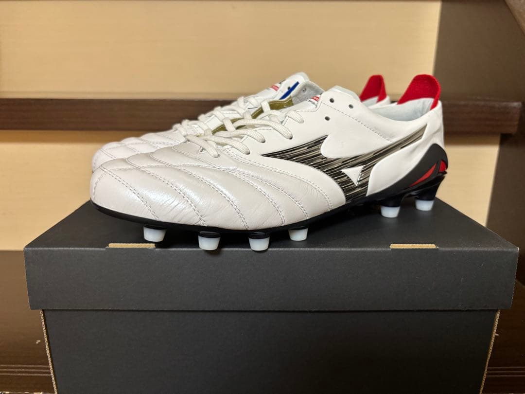 サッカースパイク　ミズノ　モレリアネオ4 JAPAN 新品 26.5cm