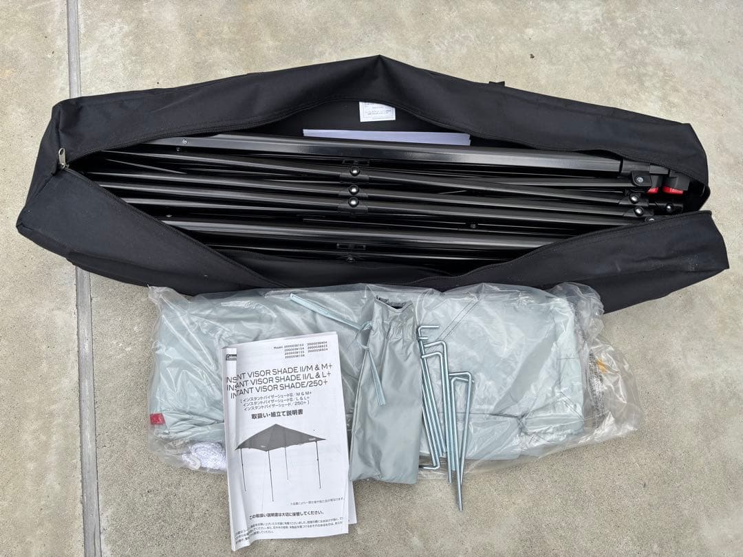 美品　Coleman インスタントバイザーシェード Ｌサイズ