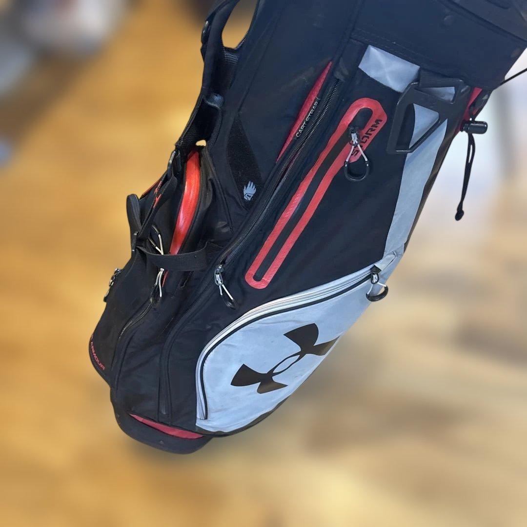 アンダーアーマー　キャディバック