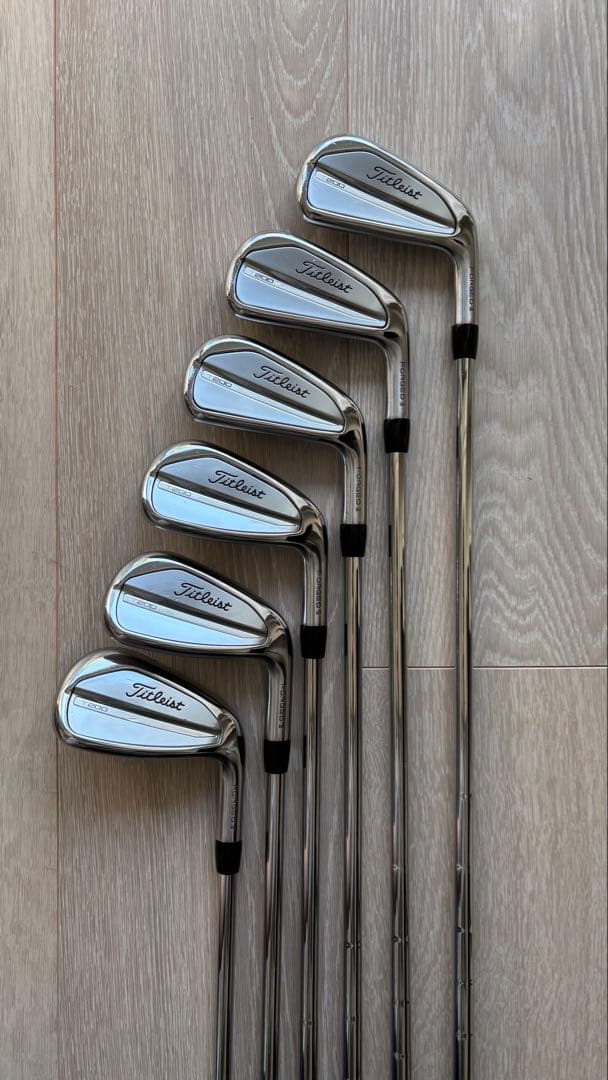 Titleist T200 2023 5I-PW6本AMC購入から 半年の美品