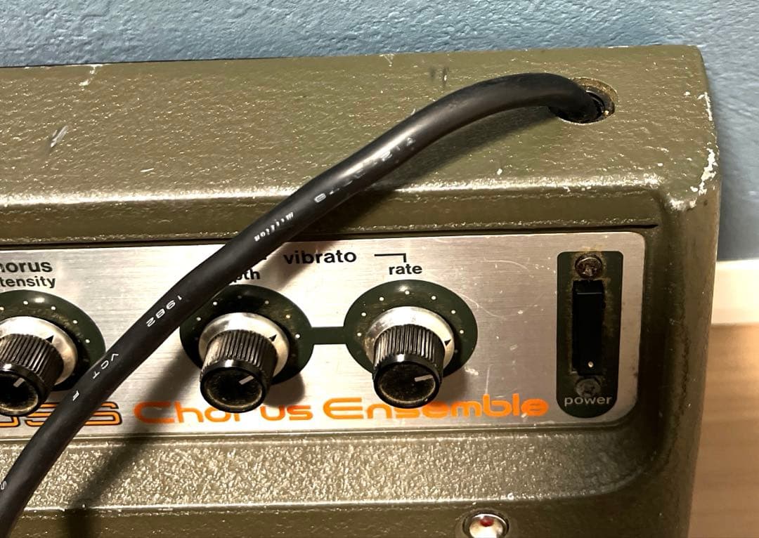 ギター BOSS CE-1 Chorus Ensemble