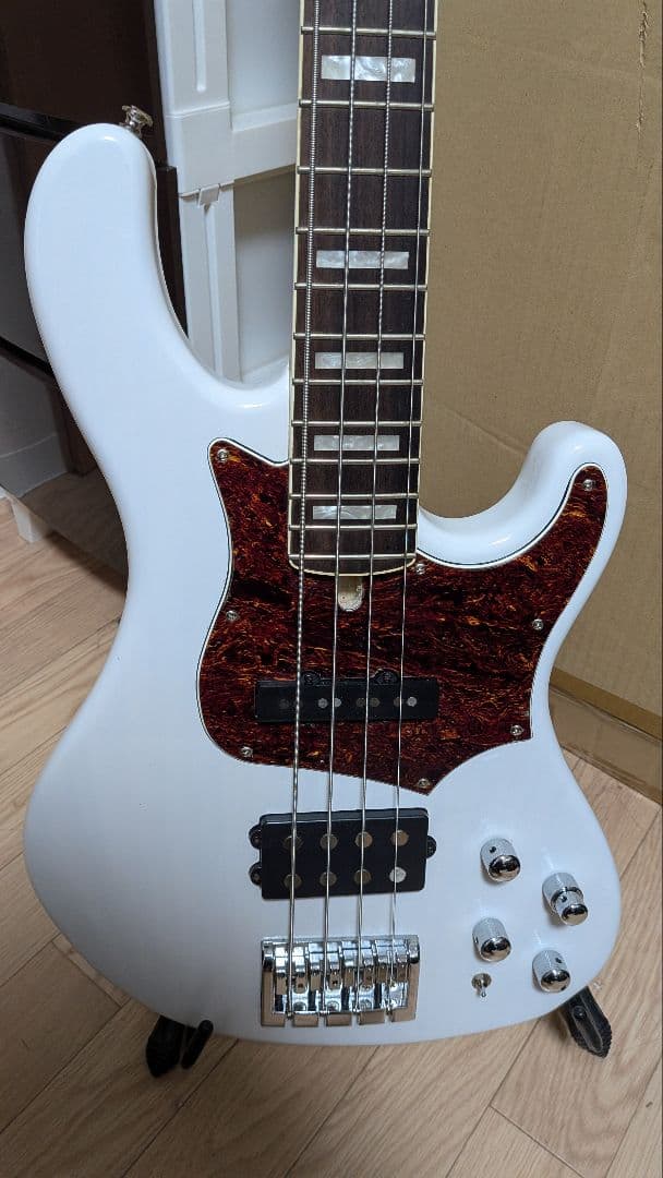ベース [SALE] Cort GB74