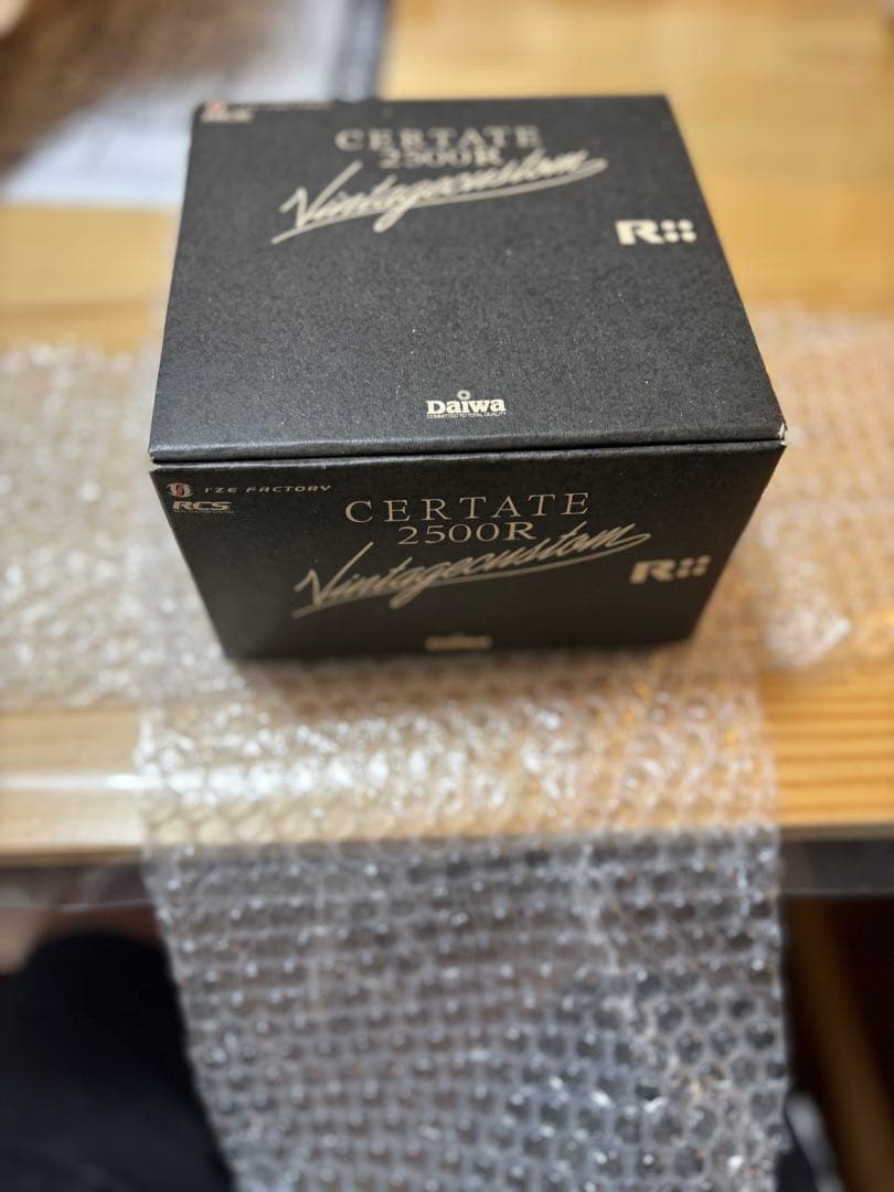 ‼️激レア‼️Daiwa Certate 2500R スピニングリール