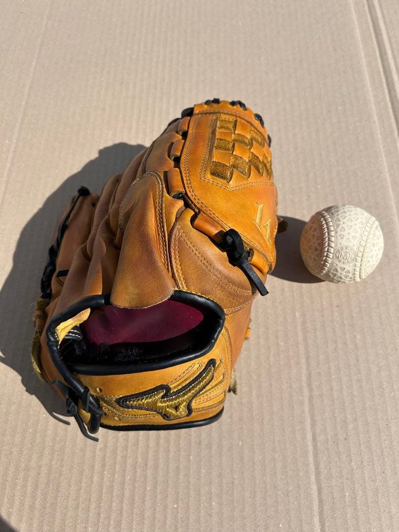 Mizuno Pro投手用軟式グローブ