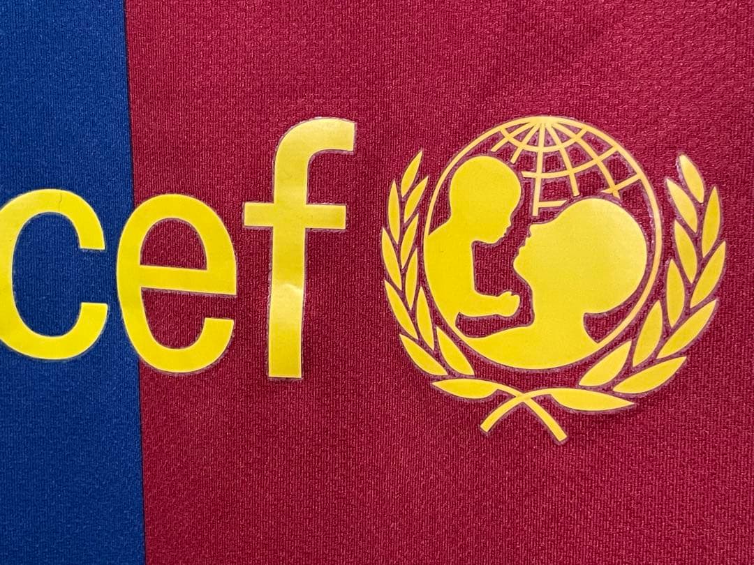 【正規品】バルセロナ　08/09 ホームレプリカ（パンツ付き）