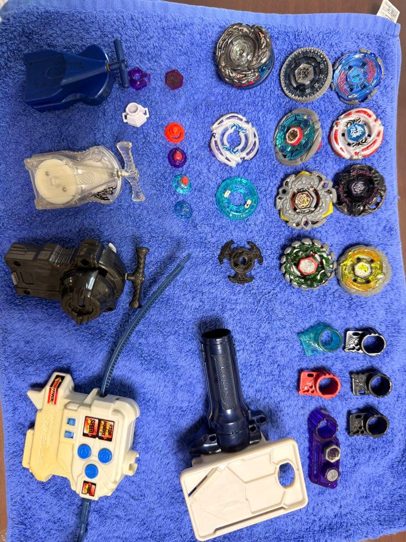 (希少)メタルファイトベイブレード、ランチャー、パーツ付き、コントロールベイ有り