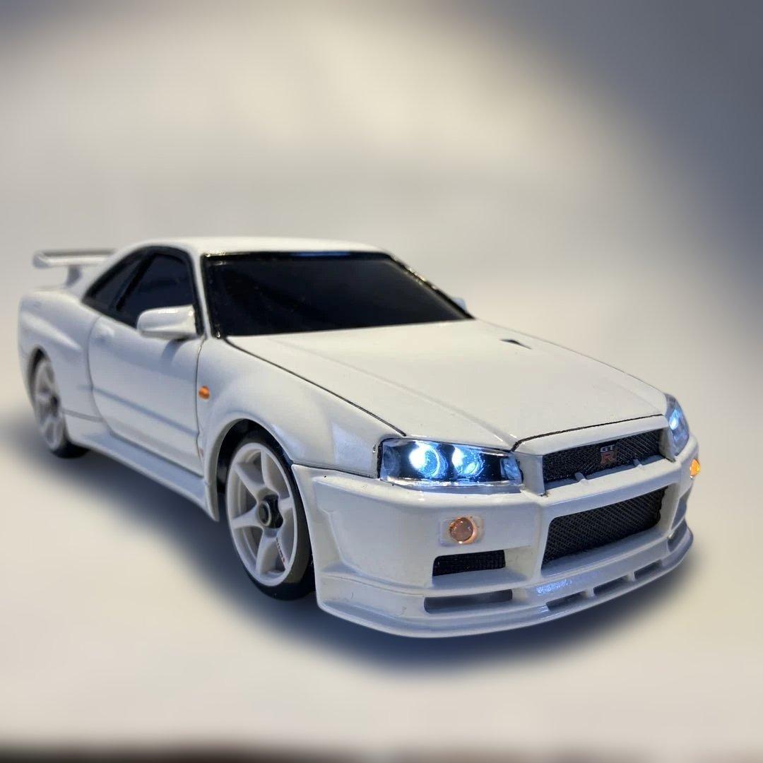 京商　ミニッツAWDボディ、マウント、ホイール、LED