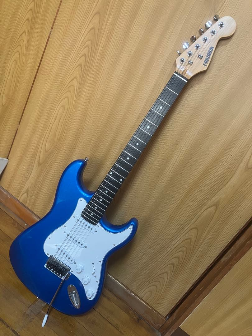 【値下げ】Play Tech プレイテック　ストラト　Fender ギグバック付