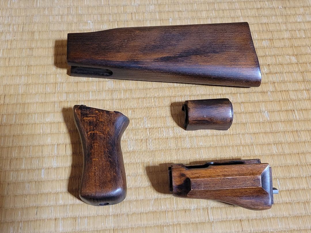 珍品？ 東京マルイ AK47 βスペツナズ用 木製ストックセット