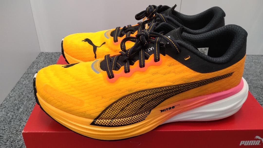 PUMA NITRO 陸上競技用スパイクシューズ