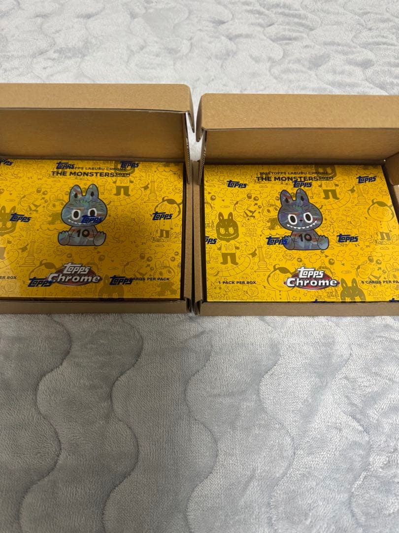 ToppsChrome 10周年記念ボックス ラブブ カーlabubu