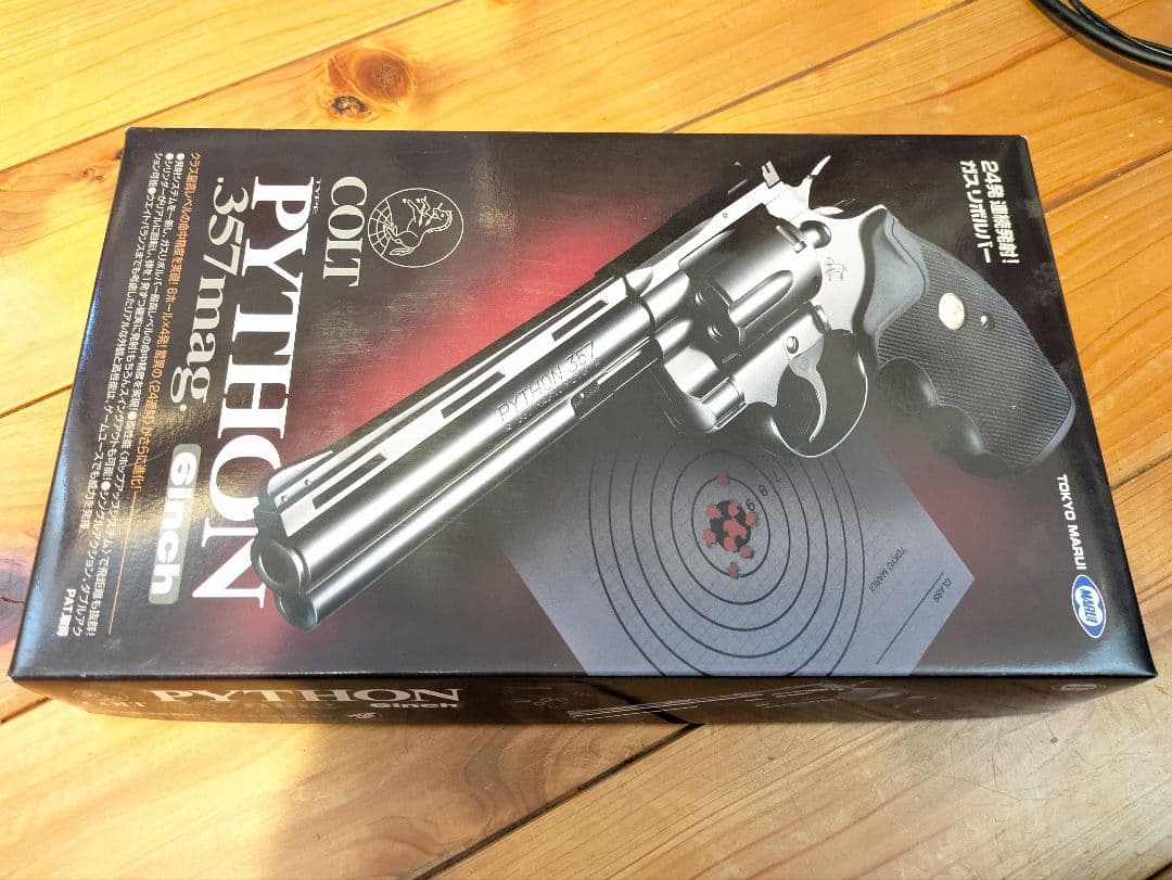 COLT PYTHON 357/mag リボルバー