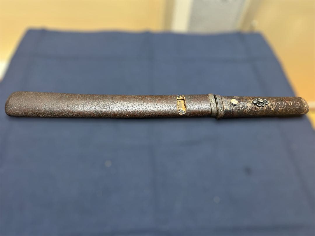 【希少品】装飾短刀 木製刃付き 切羽 目貫 目釘 斬鉄剣